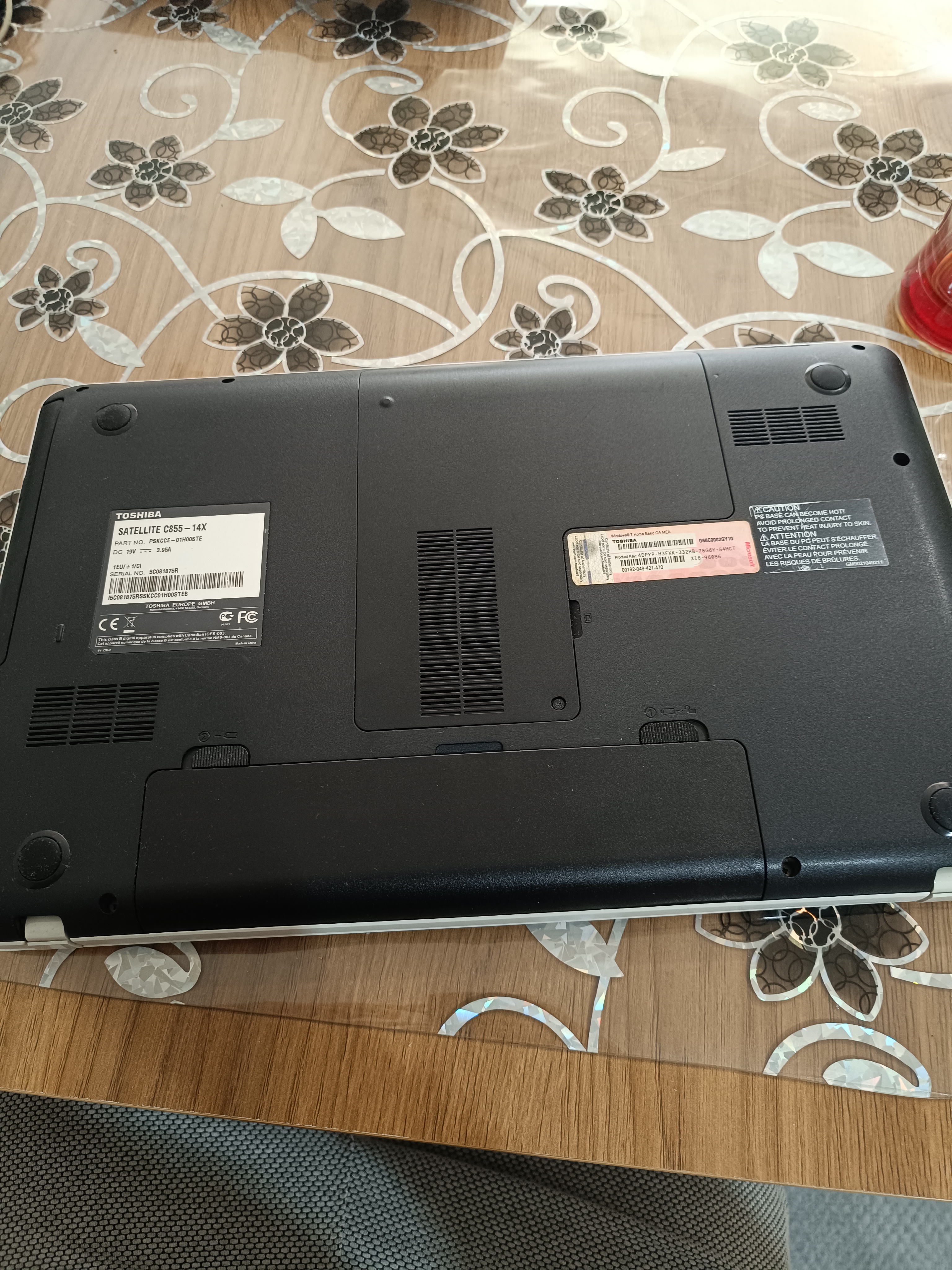 Toshiba Satellite C855-14X Beyaz Laptop