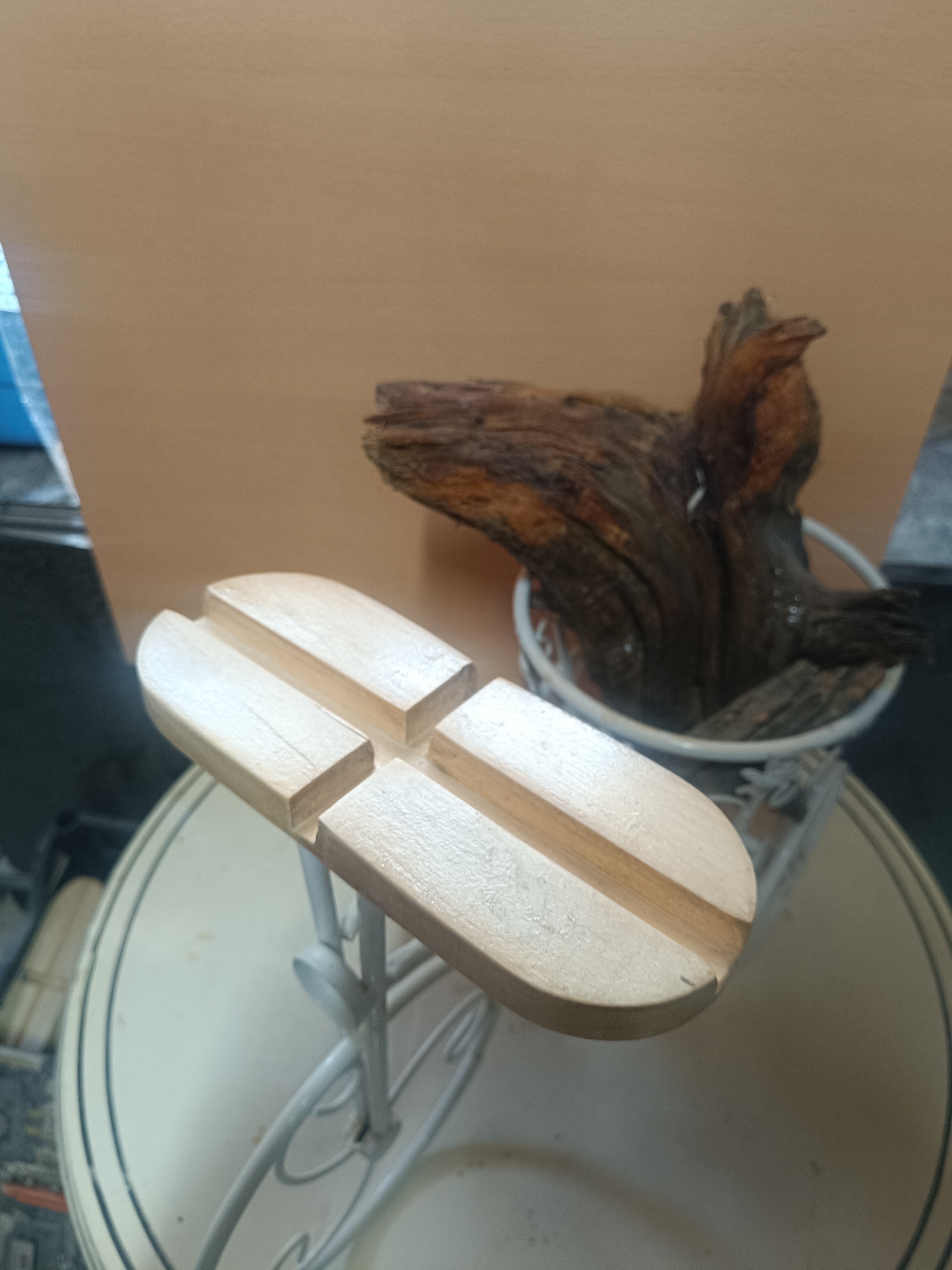 Ahşap Tablet & Telefon Tutu