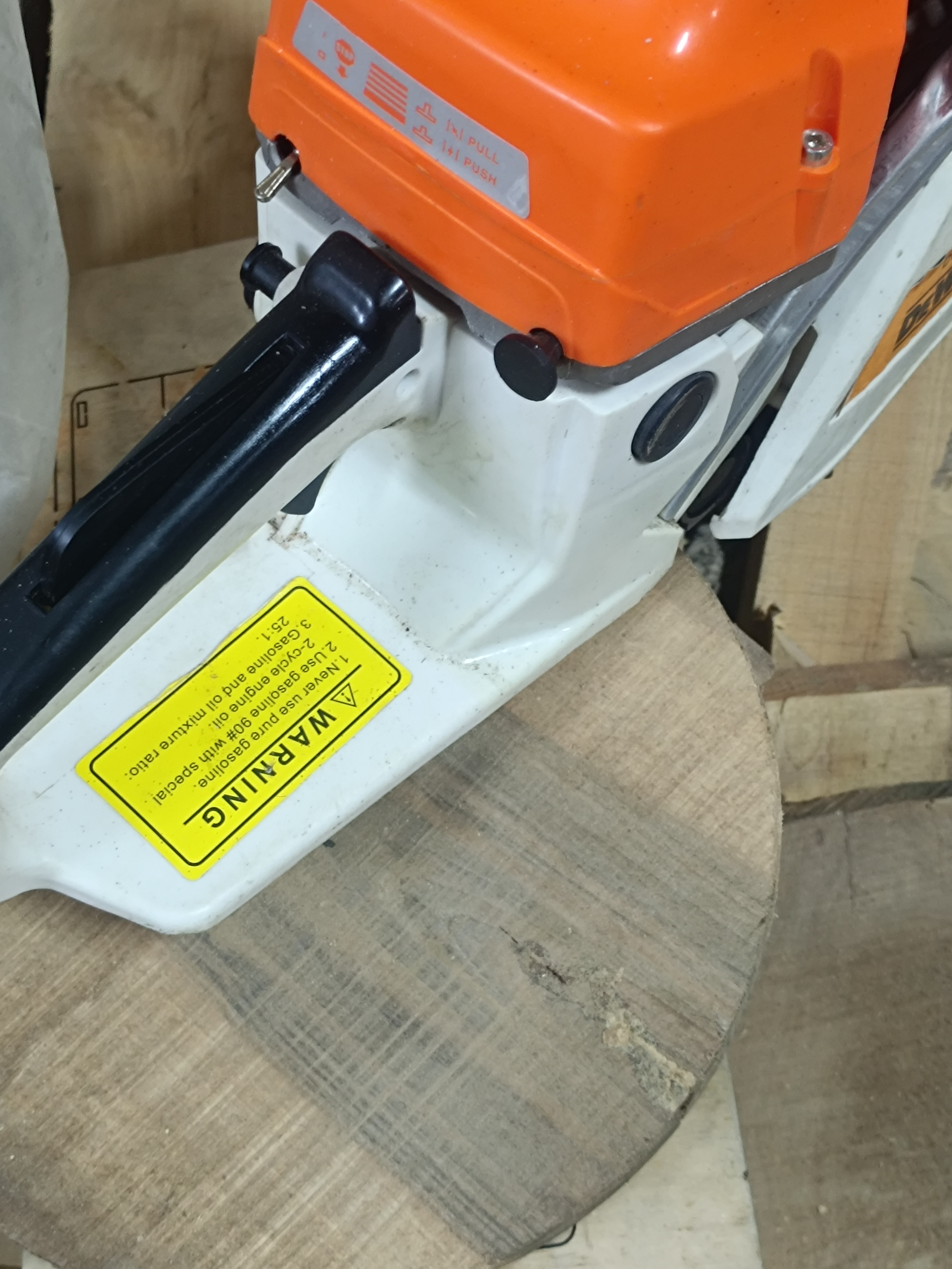 Devalt 8556 Motorlu Testere