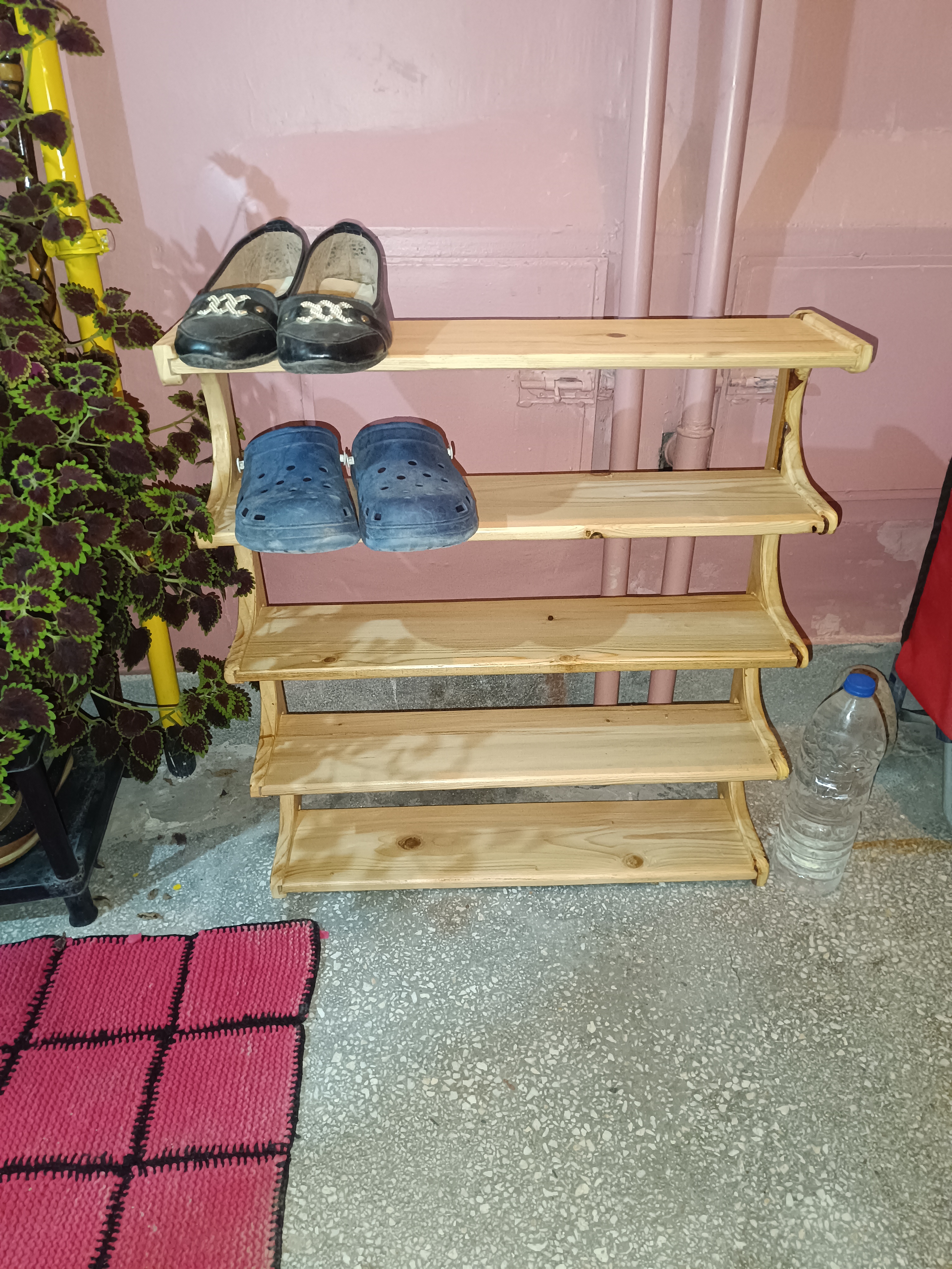 Ahşap Ayakkabılık